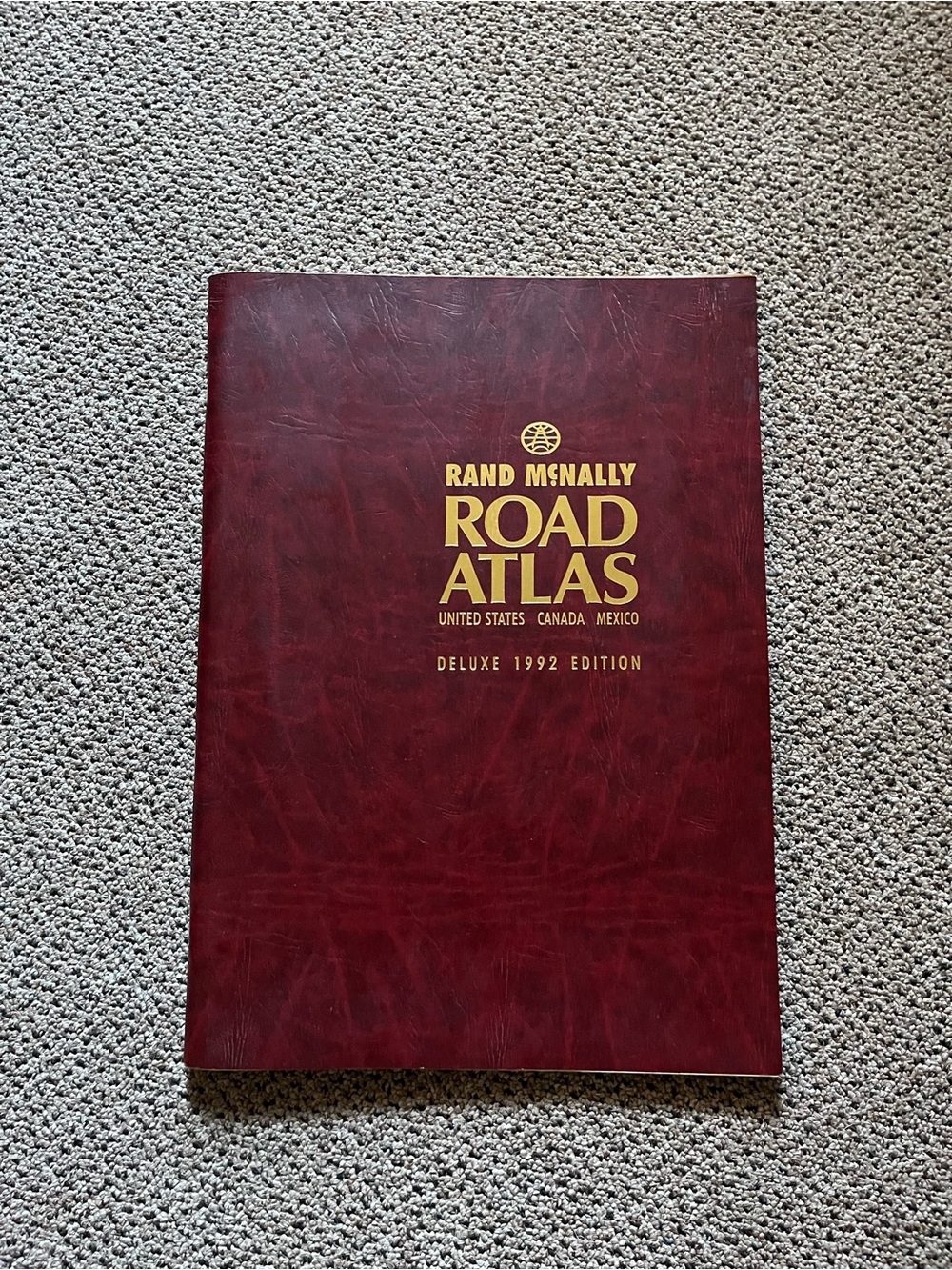 Vintage Rand McNally Road Atlas-Deluxe 1992 Edition, USA, Canada & Mexico